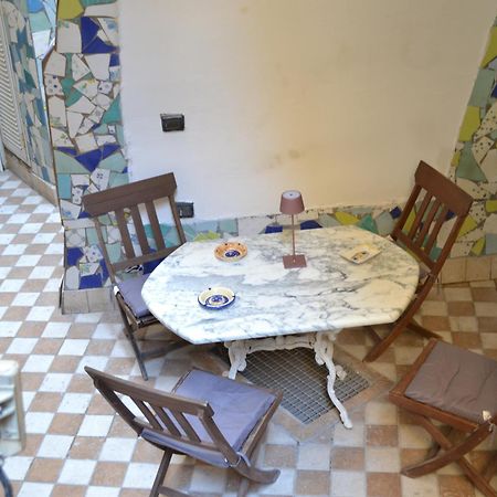 Residenza Suor Orsola Bed & Breakfast Naples Exterior photo